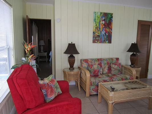 The Holiday Court Villas And Suites Fort Myers Beach Exterior photo